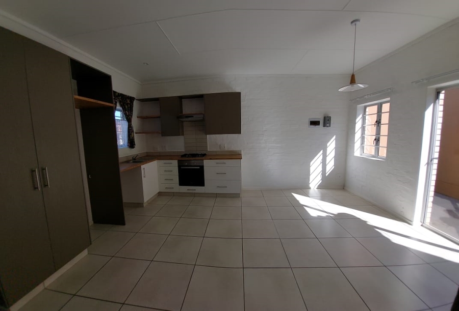 To Let 2 Bedroom Property for Rent in Mooikloof Country Estate Western Cape